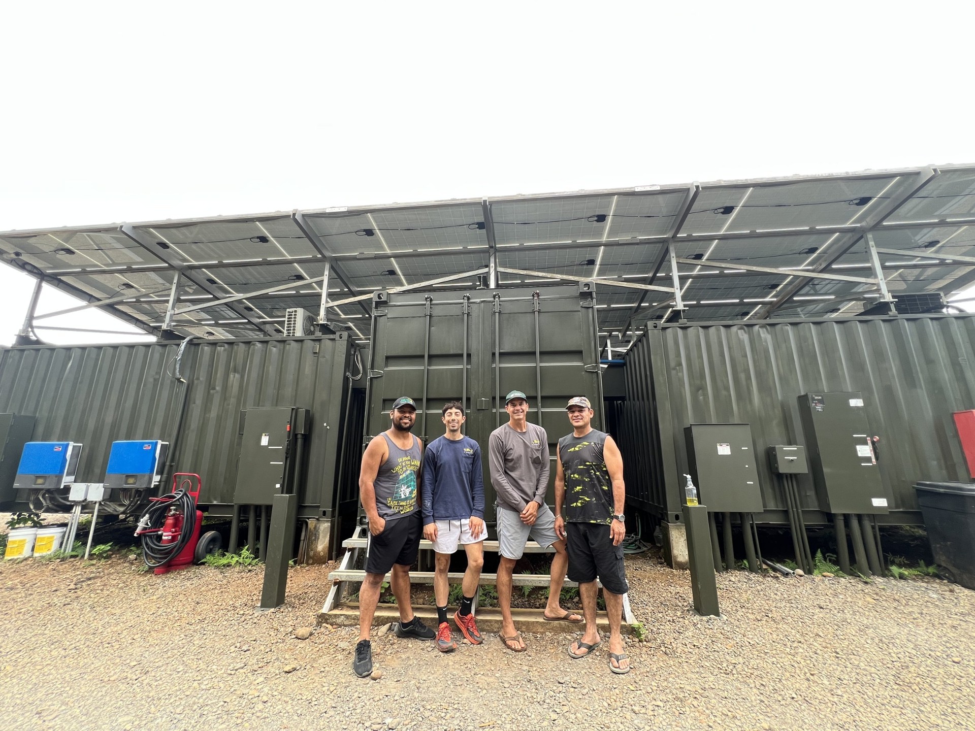 NewGrid construction crew on site